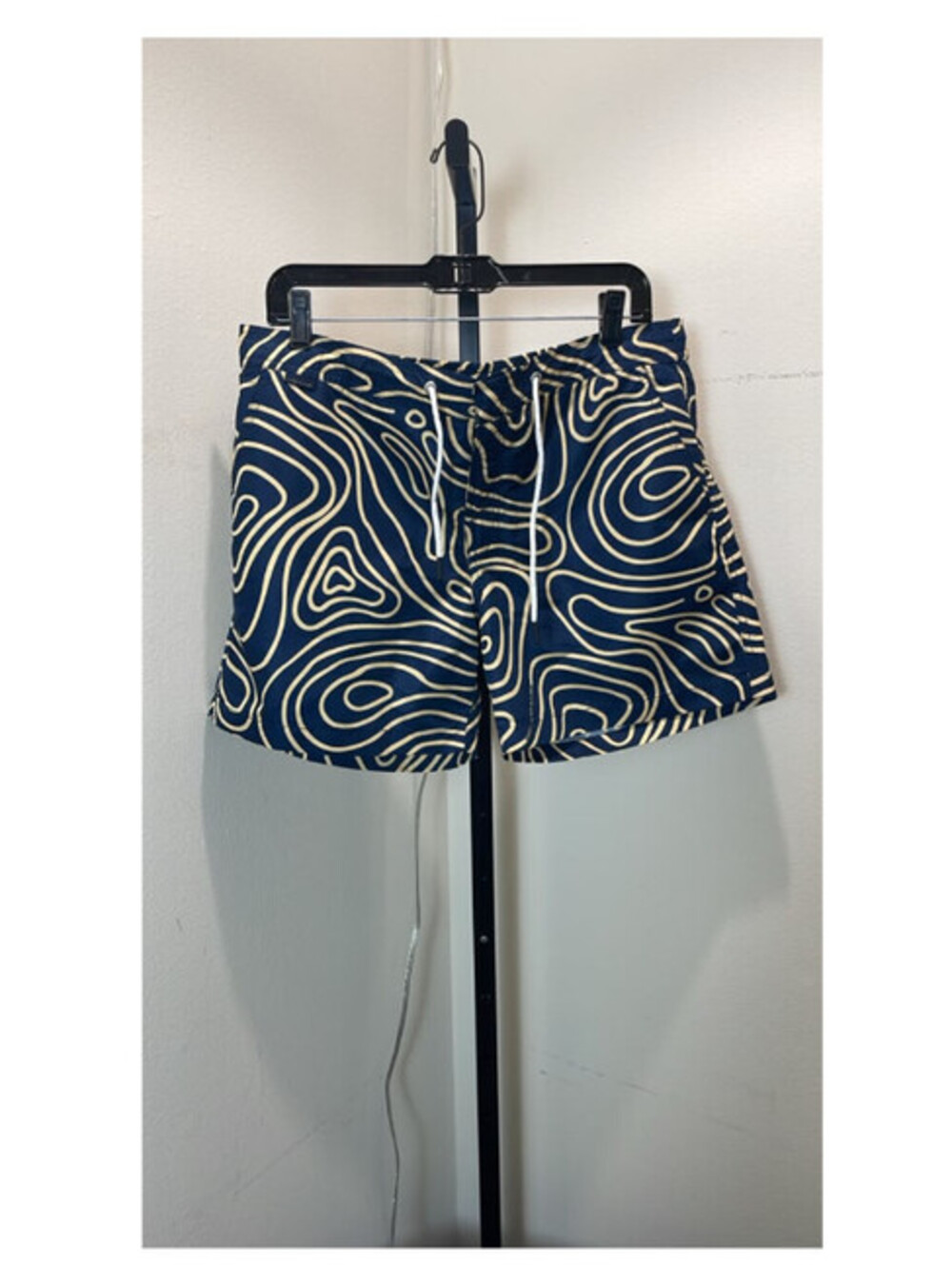 04651/A Trip in a Bag Swim Trunks in Navy & Yello Print, XXL, $239, NWT #2626